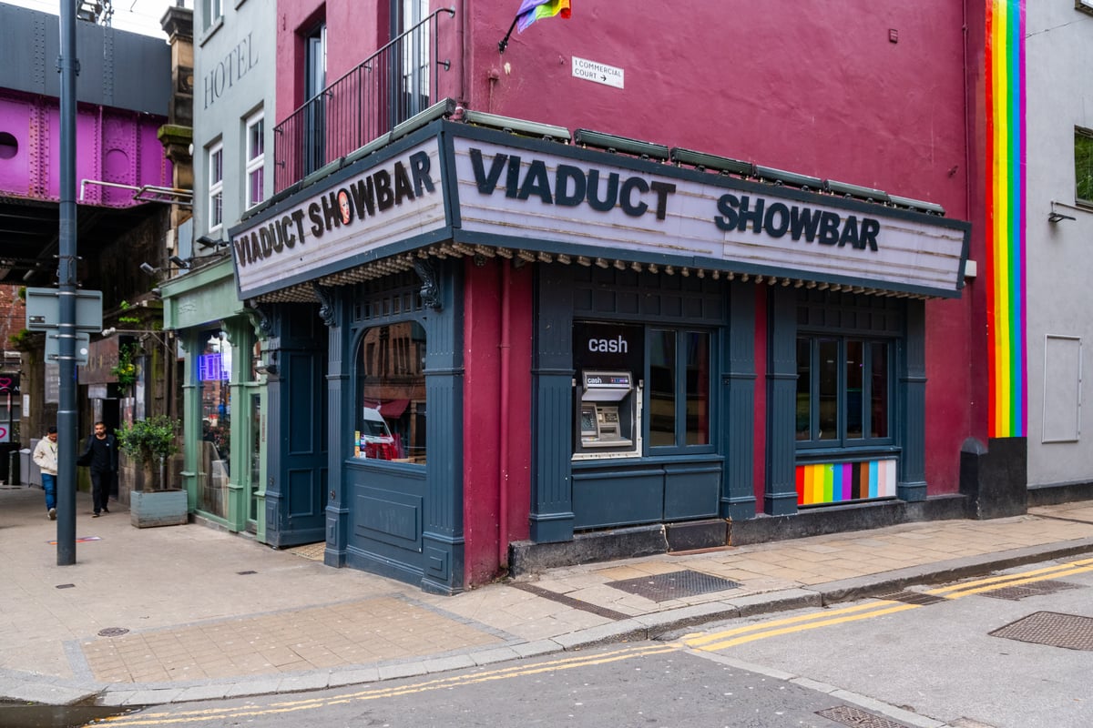 Viaduct Showbar